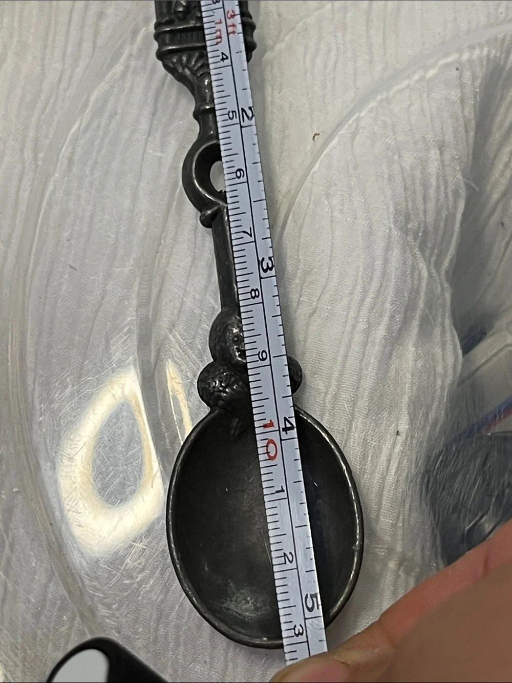 Antique peltre decorative black